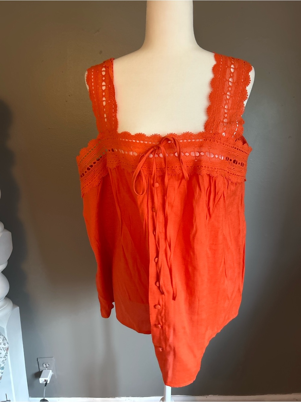 SHEIN Orange Lace Trim Cami Size 4XL Like New